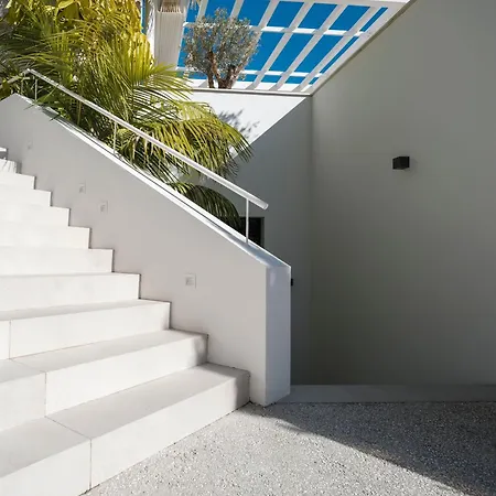 Royale, Moderna Con Piscina Y Vistas Al Mar *