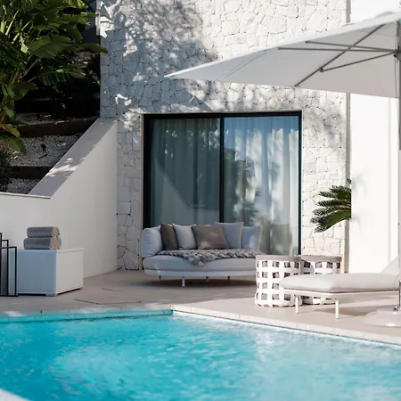 Villa Royale, Moderna Con Piscina Y Vistas Al Mar