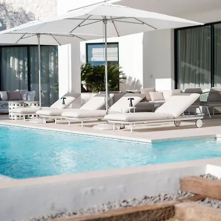 Royale, Moderna Con Piscina Y Vistas Al Mar فيلة ماربيا