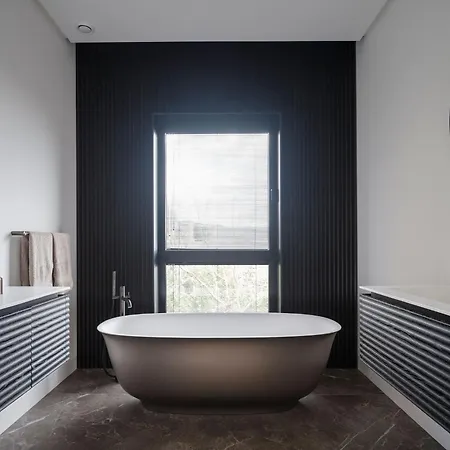 فيلة Royale, Moderna Con Piscina Y Vistas Al Mar *