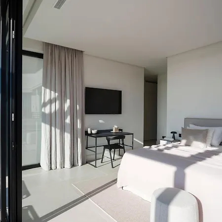 Royale, Moderna Con Piscina Y Vistas Al Mar *