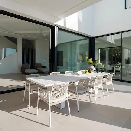 Royale, Moderna Con Piscina Y Vistas Al Mar Marbellac