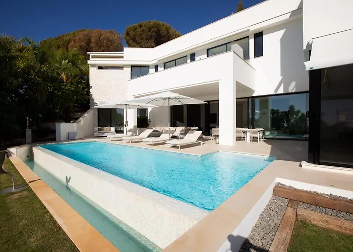 Royale, Moderna Con Piscina Y Vistas Al Mar Villa *