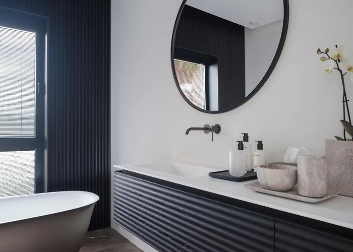 Royale, Moderna Con Piscina Y Vistas Al Mar Villa *