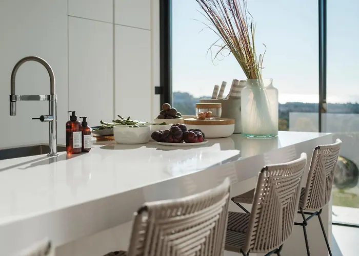 Royale, Moderna Con Piscina Y Vistas Al Mar Marbella