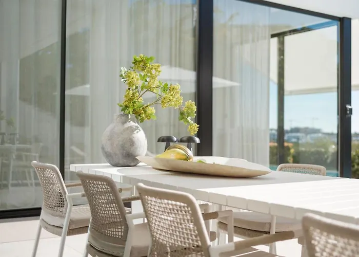 Villa Royale, Moderna Con Piscina Y Vistas Al Mar