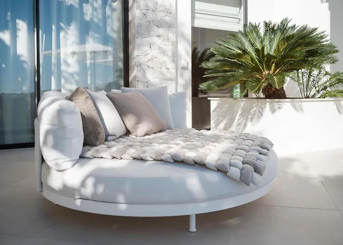 Royale, Moderna Con Piscina Y Vistas Al Mar